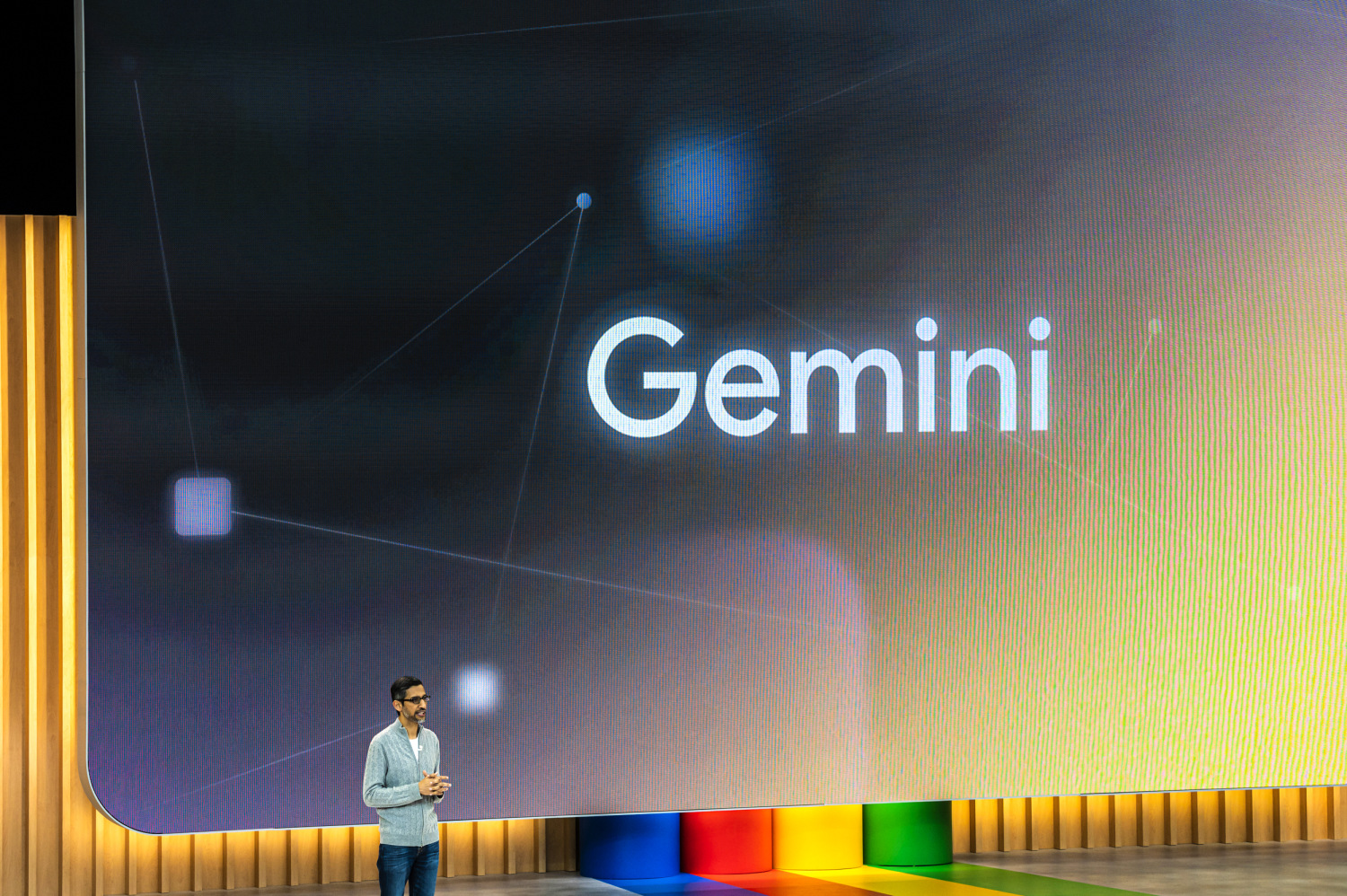 Google Gemini là gì? Mọi thứ cần biết về AI thế hệ mới